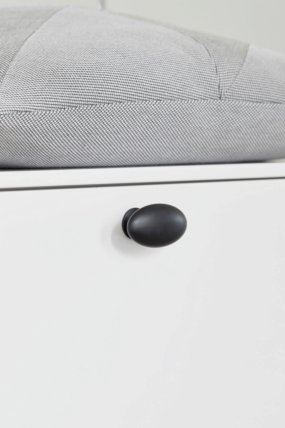 Oval Simple w/Pins