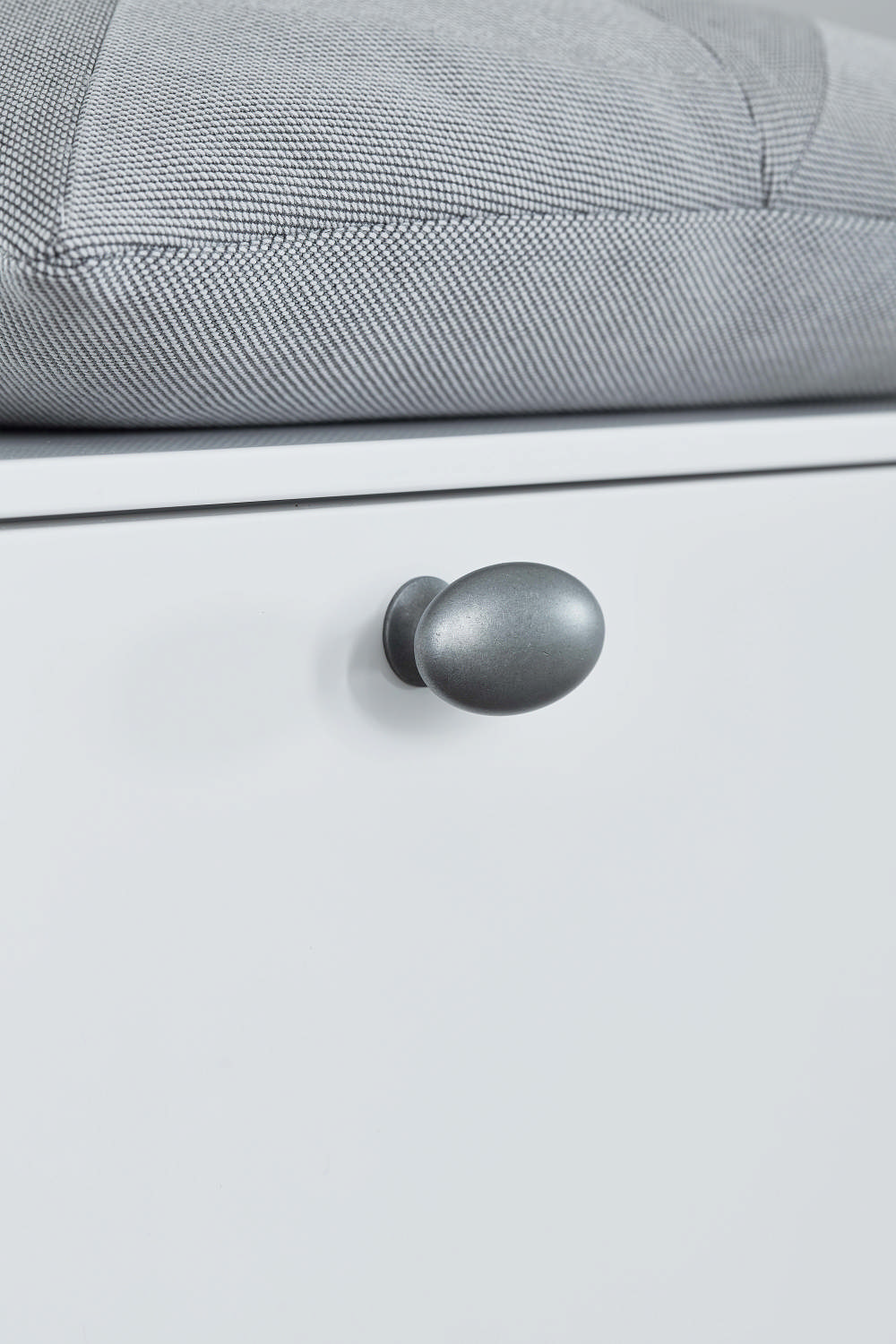 Oval Simple w/Pins