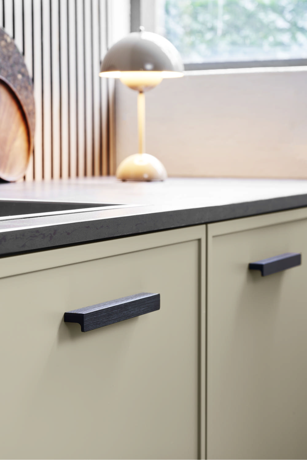 Elan Handle