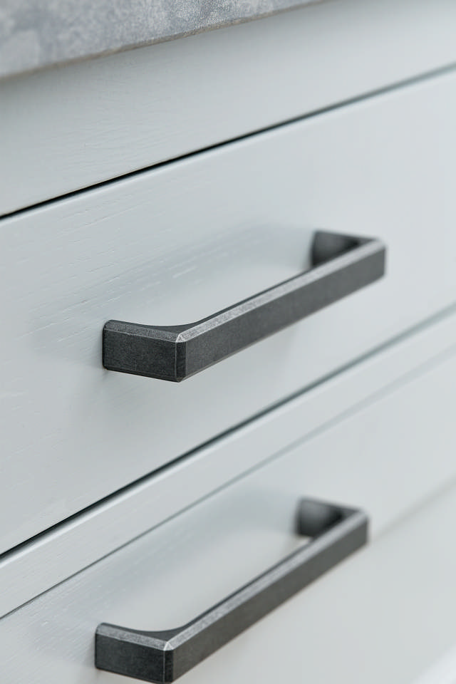 Fold Handle